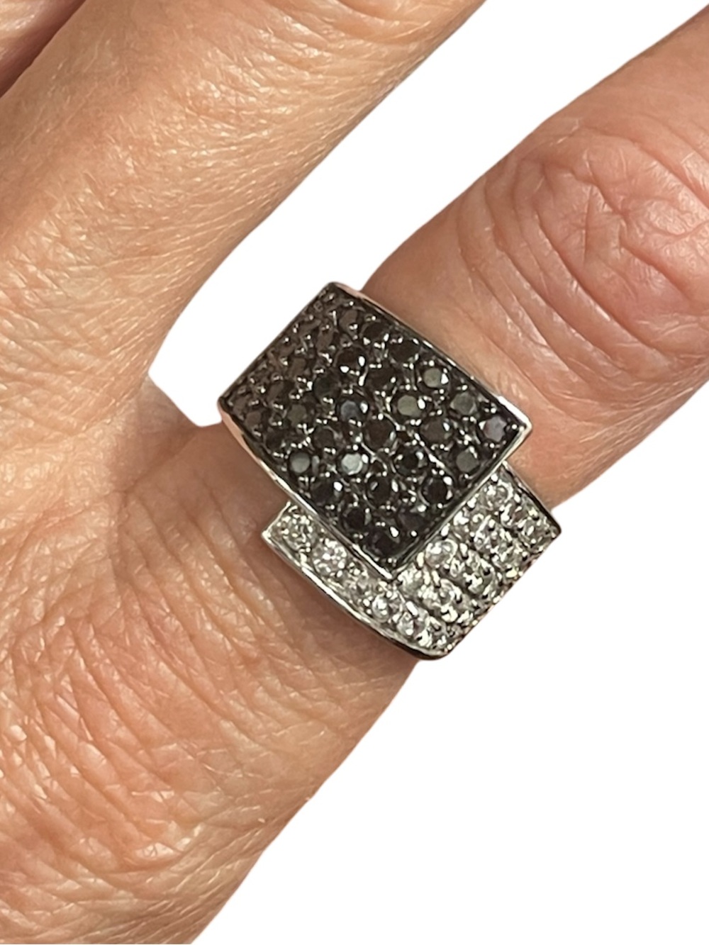 Premier Designs Black & Clear Crystal Cocktail Ring Size 7.5